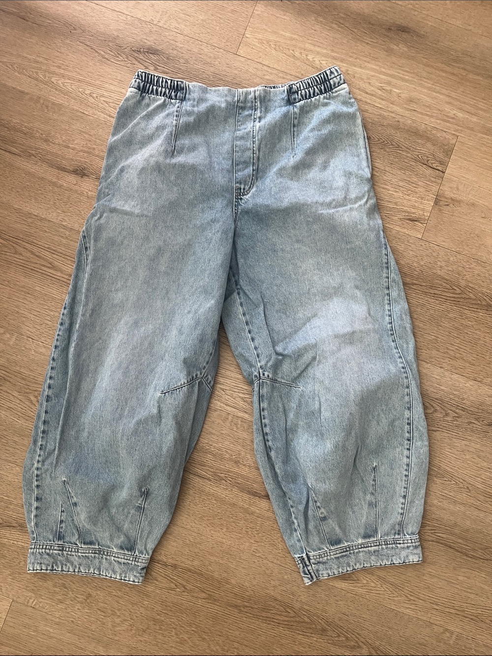 We The Free Light Blue Cropped Balloon Jeans